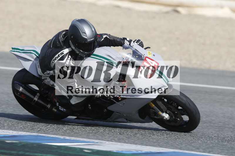 /Archiv-2024/01 26.-28.01.2024 Moto Center Thun Jerez/Gruppe gruen-green/414